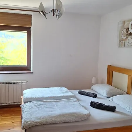 Apartmaji Grapa